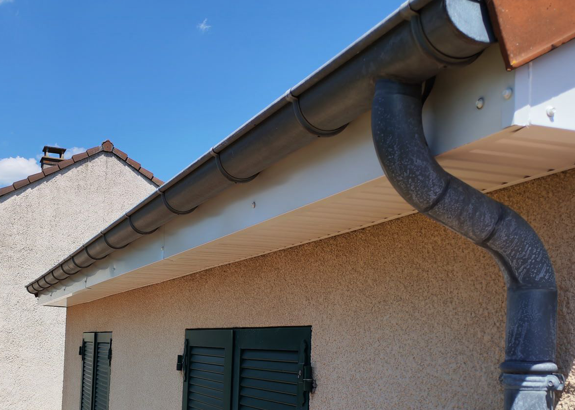 Travaux sur toiture en Saône-et-Loire